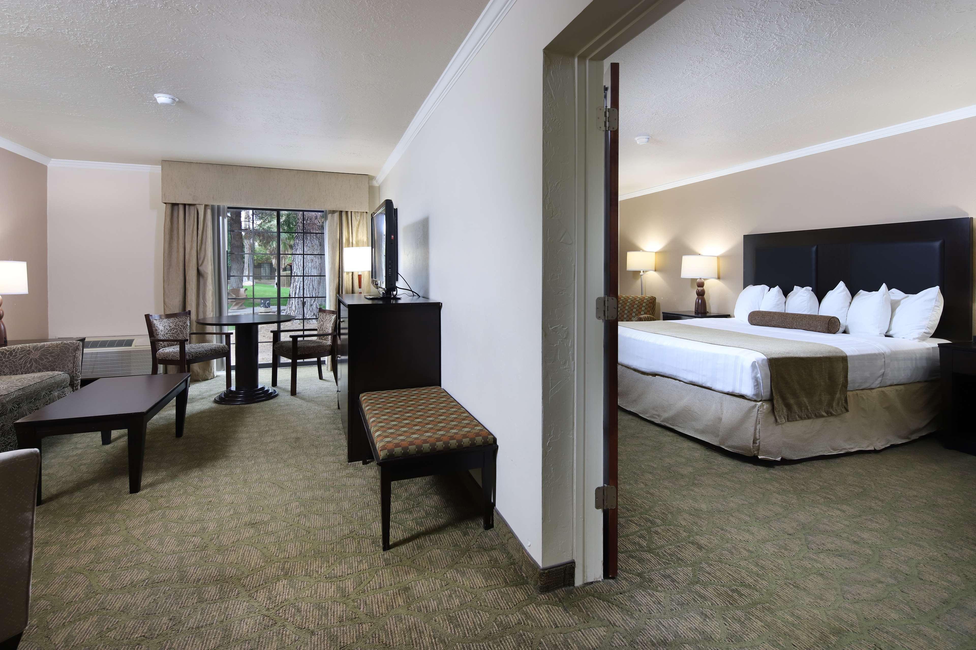 Wyndham Tucson Airport Hotel & Conference Center Екстер'єр фото