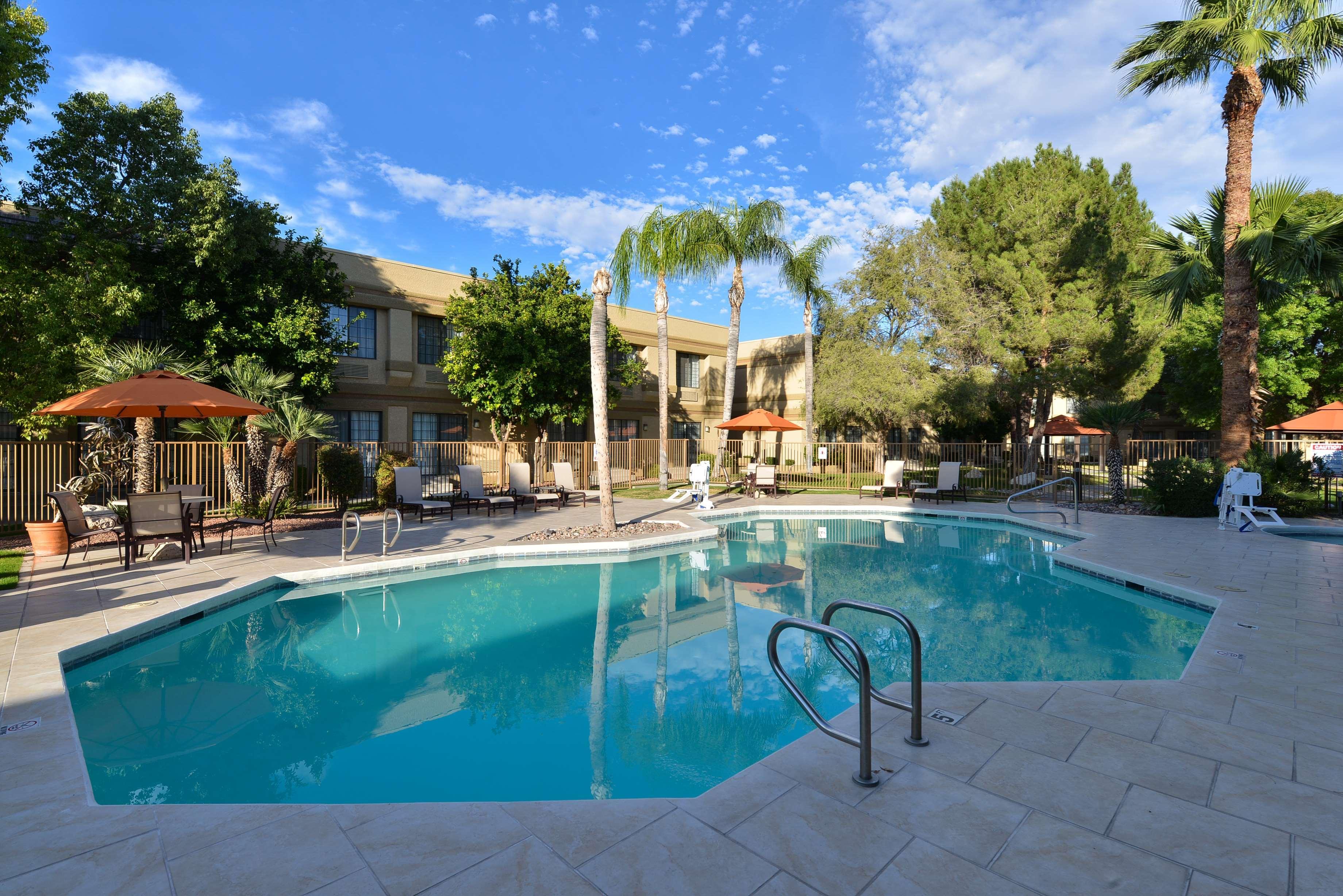 Wyndham Tucson Airport Hotel & Conference Center Екстер'єр фото