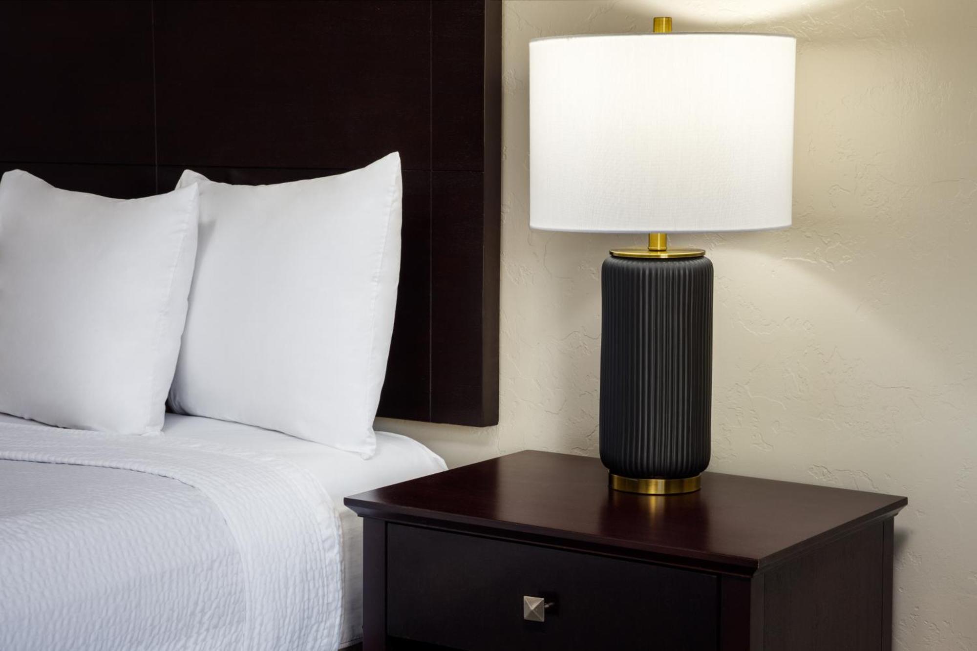 Wyndham Tucson Airport Hotel & Conference Center Екстер'єр фото