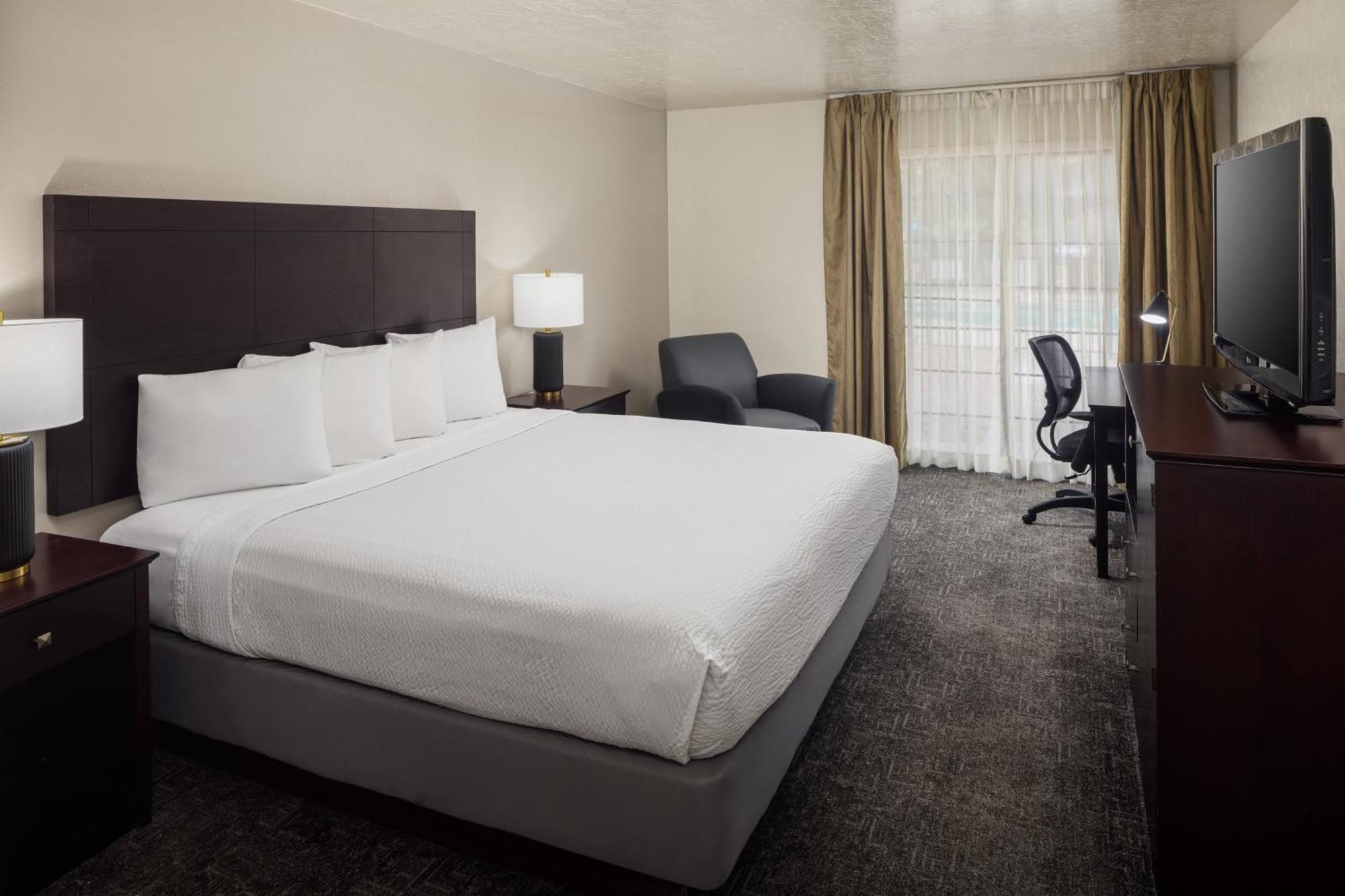 Wyndham Tucson Airport Hotel & Conference Center Екстер'єр фото