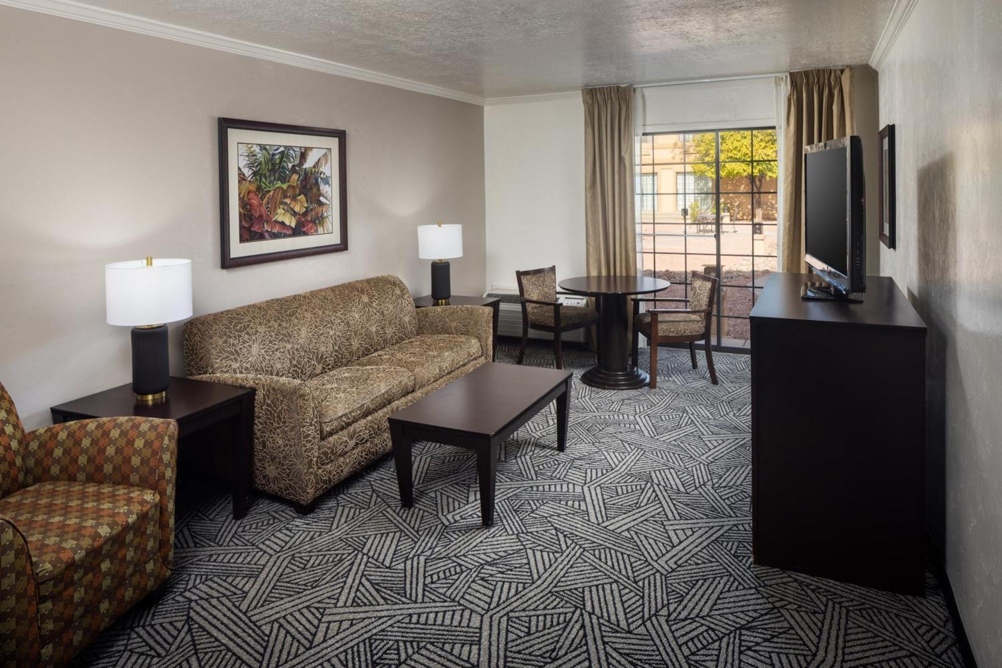 Wyndham Tucson Airport Hotel & Conference Center Екстер'єр фото